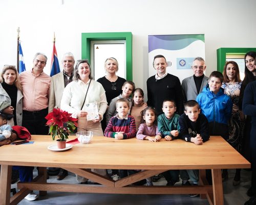 Δήμος Αθηναίων: Δωρεάν ηλεκτρικό ρεύμα για 22 χρόνια σε μονογονεϊκή οικογένεια μέσω του ΓΑΕΦ
